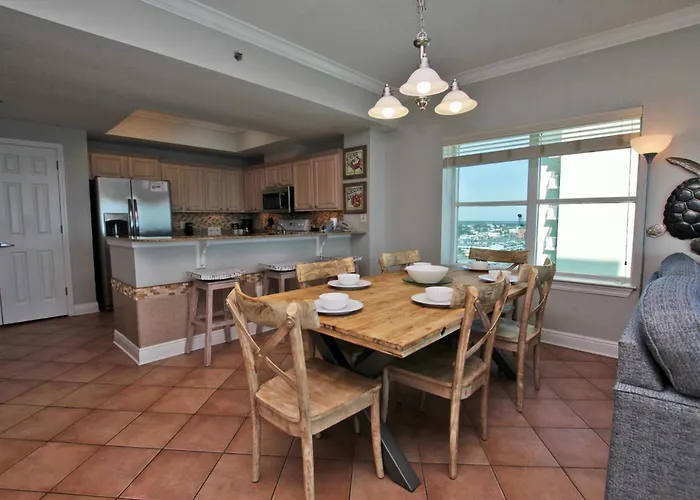 Crystal Shores West 601 By Youngs Suncoast