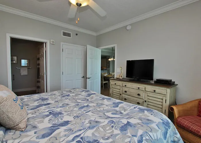 Crystal Shores West 601 By Youngs Suncoast