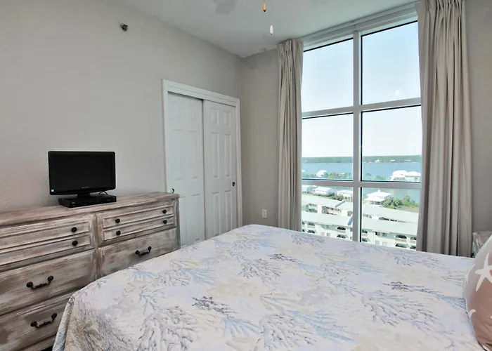 Crystal Shores West 601 By Youngs Suncoast
