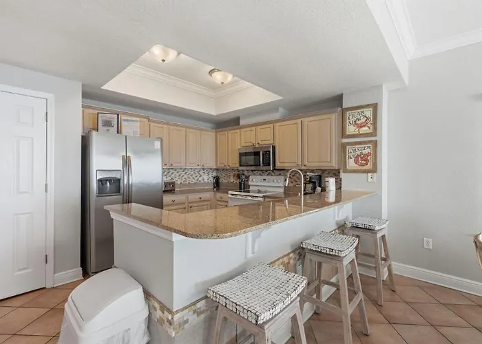 Apartment Crystal Shores West 601 By Youngs Suncoast